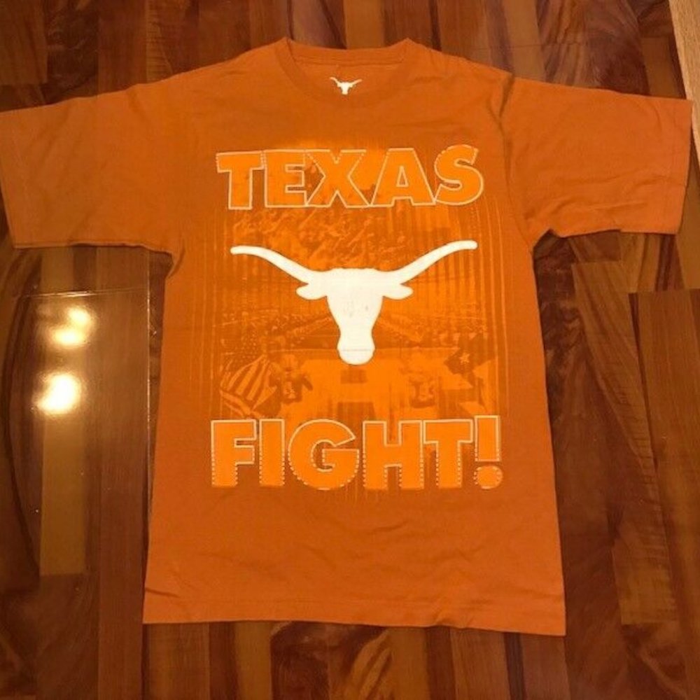 University of Texas Longhorns Fight Tshirt Small - Picture 1 of 3